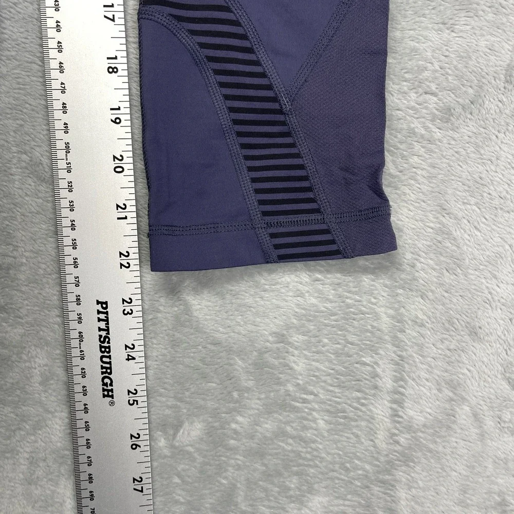 Lululemon Leggings Womens 6 (26/22) Purple Stripe‎ Waistband Run Inspire Crop II